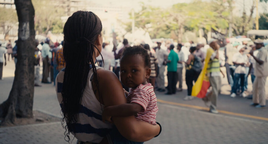 Foto The Homes We Carry