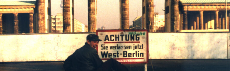 Header B-MOVIE: Lust & Sound in West-Berlin