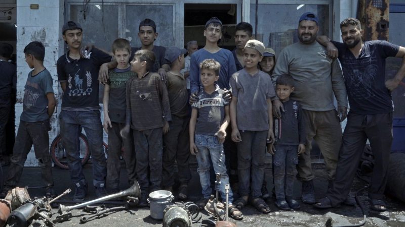 Foto My Memory Is Full of Ghosts