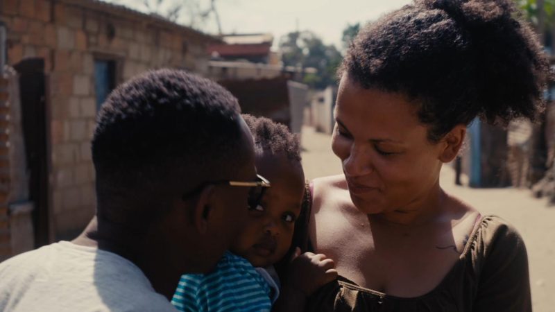 Foto The Homes We Carry